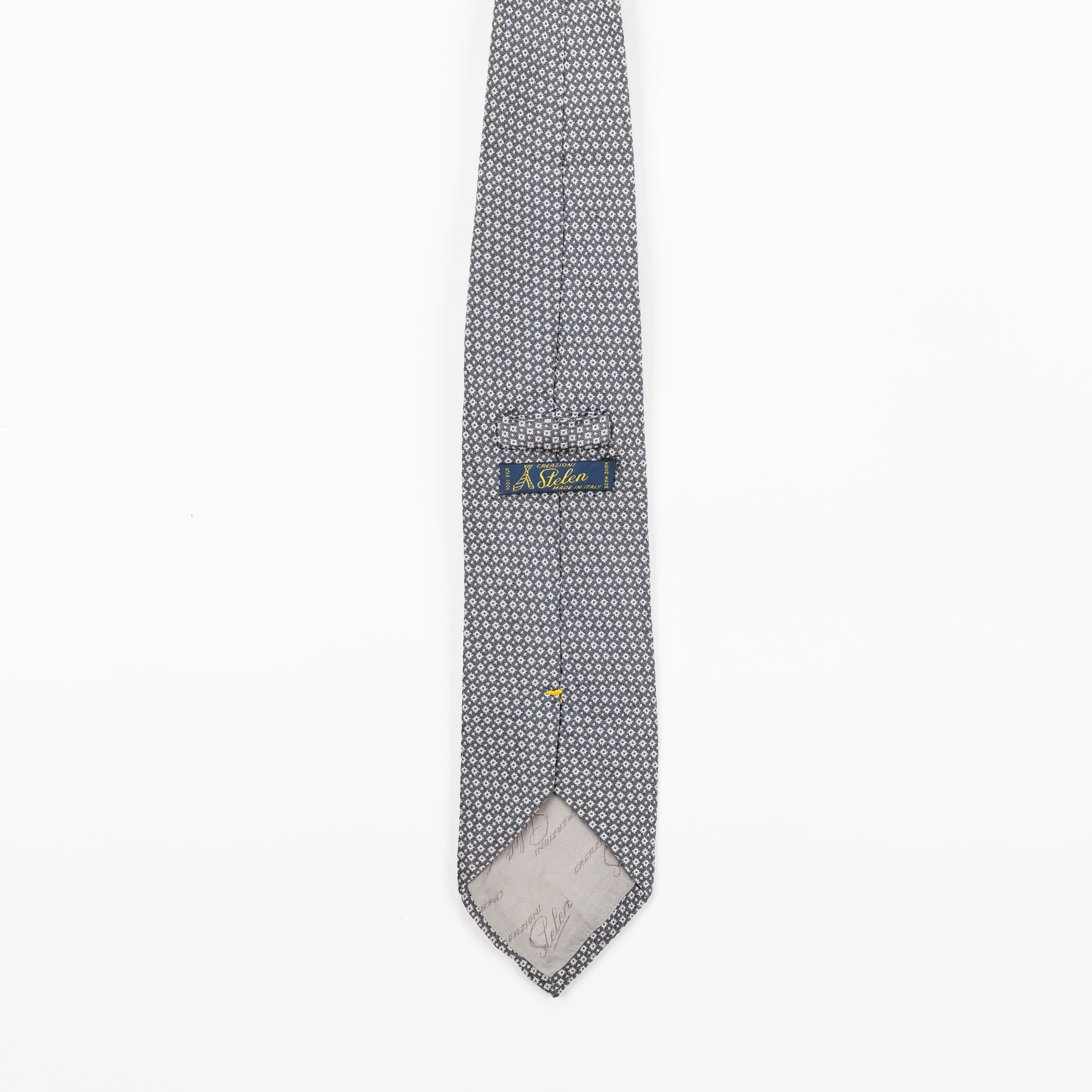 Cravatta fantasia Geometrica Ornamentale - 100% Seta